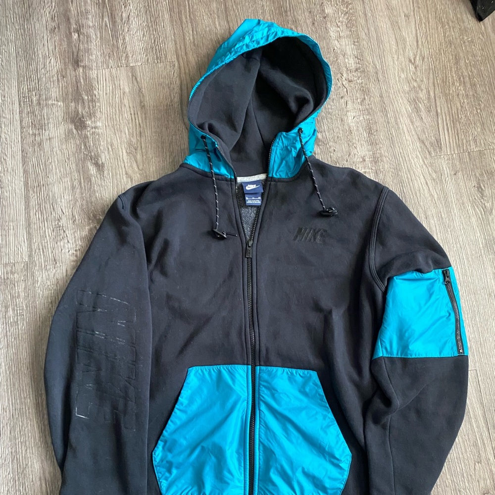 Vintage Nike XL ZIip